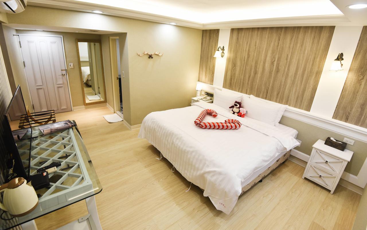 Migo Hotel Đài Trung Ngoại thất bức ảnh